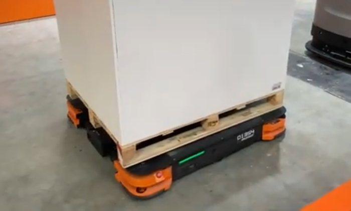 フォークリフトLMR パレット積